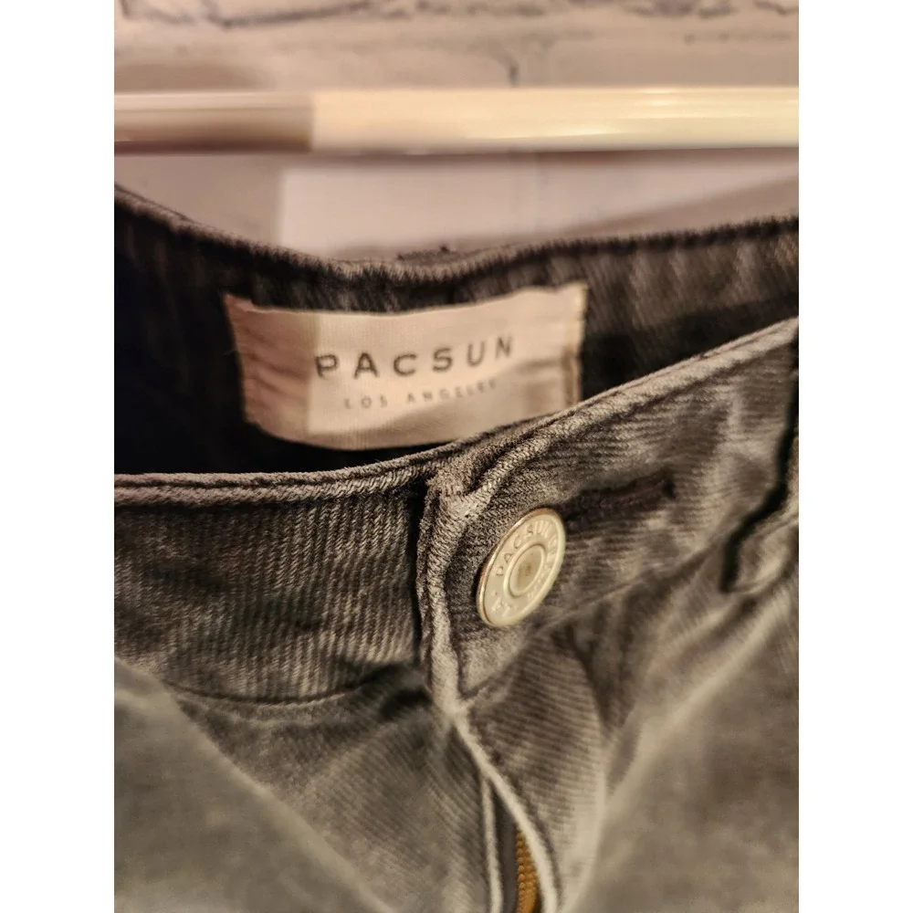PAC SUN Mom Jean, Distressed Black Cut Off Shorts,‎ Sz 25